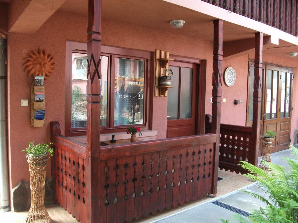 Sziklakert Panzió Hotel Korond Kültér fotó
