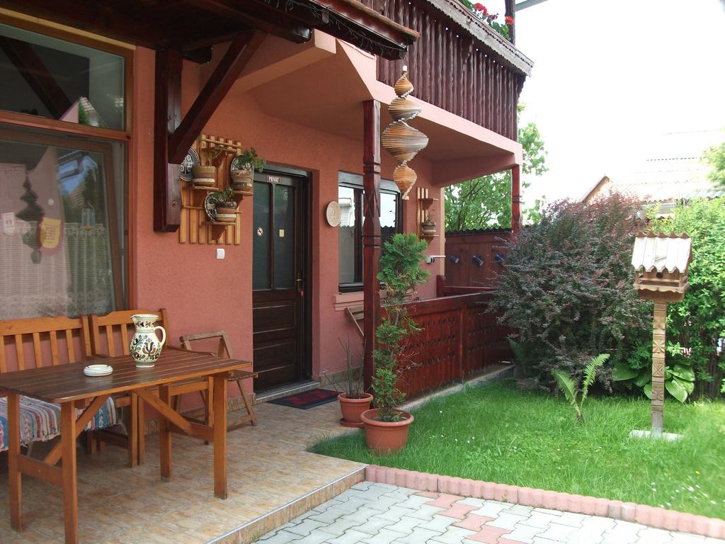 Sziklakert Panzió Hotel Korond Kültér fotó